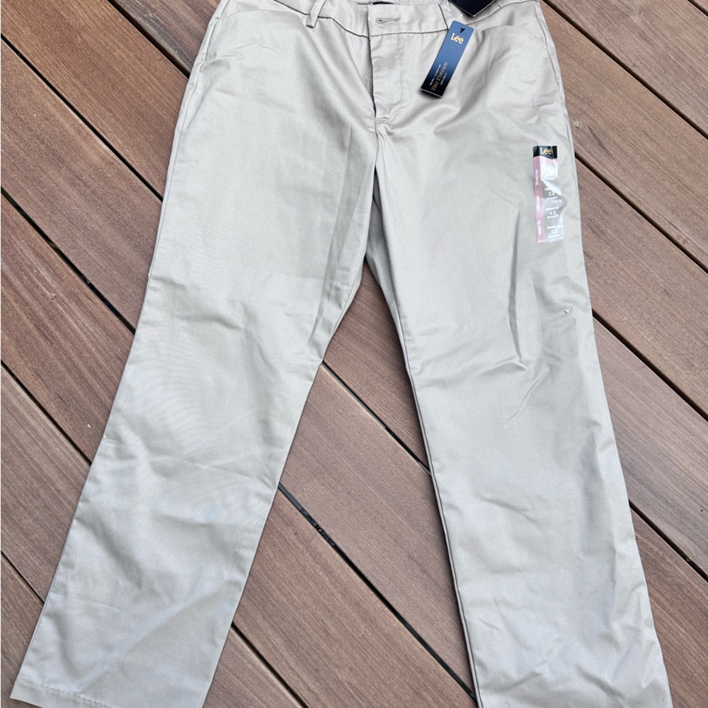 Khaki Lee Short dress pants size 12 NWT